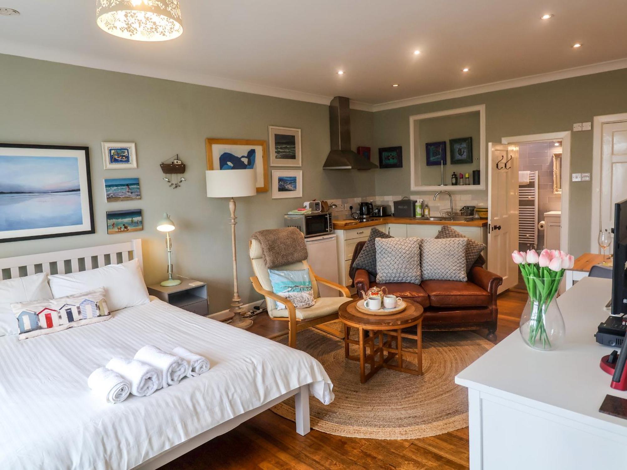 The Apartment At Queen Anne'S Lodge Lyme Regis Exteriér fotografie